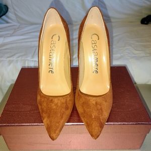 NIB Castamere Sky High Stilettos brown suede size 6